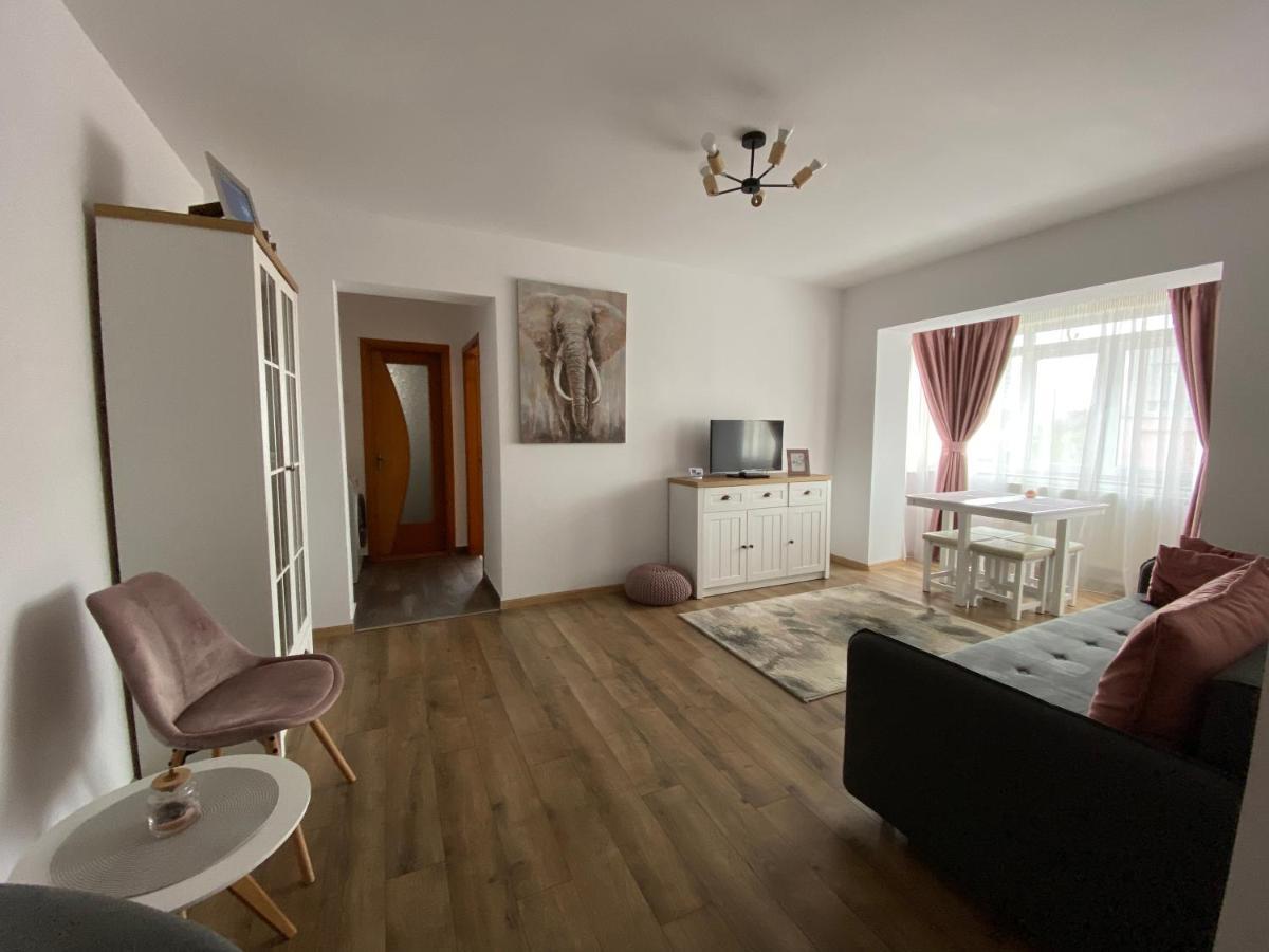 Apartment Hall